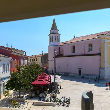 Dida I Nonna Piazza View Poreč