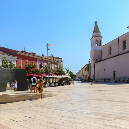 Apartment Dida I Nonna Piazza View
