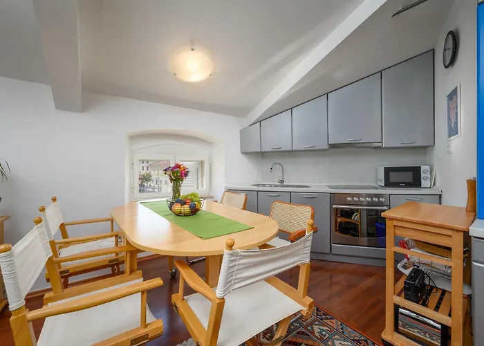 Dida I Nonna Piazza View Apartamento Poreč